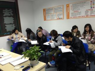 杭州環(huán)歐教育信息咨詢 以專業(yè)與熱忱，點(diǎn)亮師生成長風(fēng)采